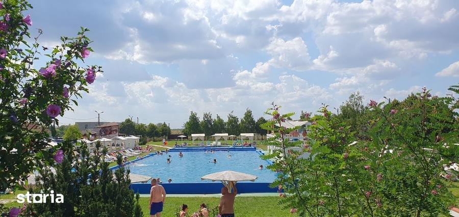 Spațiu comercial, de 7,000 mp, în Sânandrei