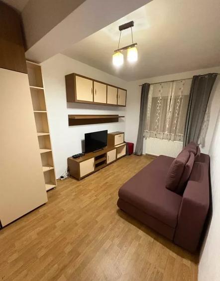 Apartament cu 2 camere decomandat, mobilat în Calea Turzii