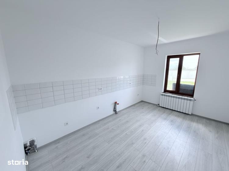 Casă cu 3 camere în Stăuceni