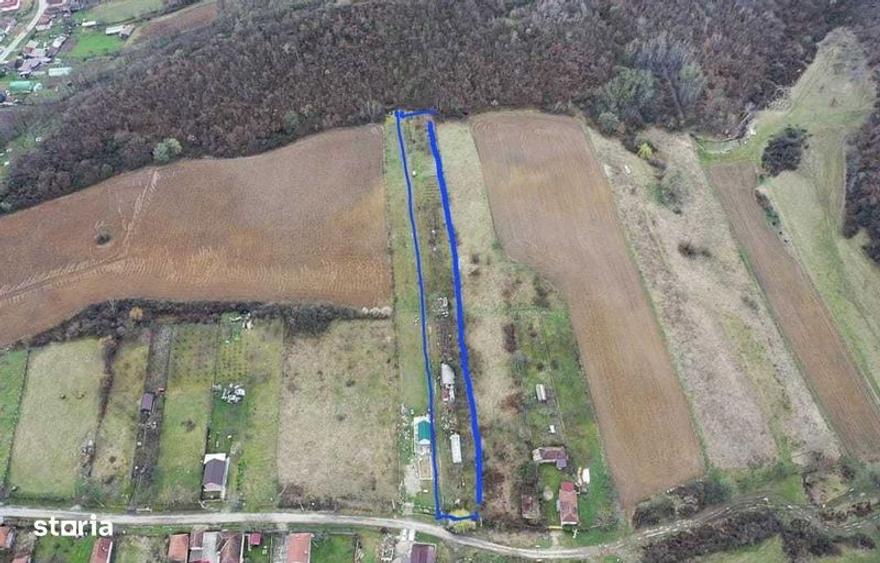 Teren de 4192 mp, în Hidiș