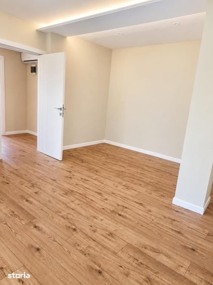 Apartament cu 3 camere în Băneasa