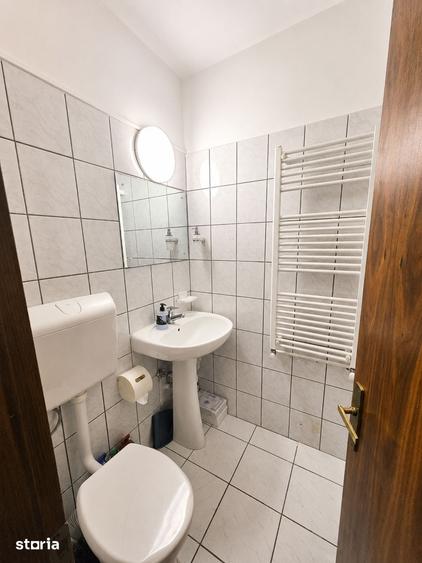 Apartament cu 3 camere în Nerva Traian