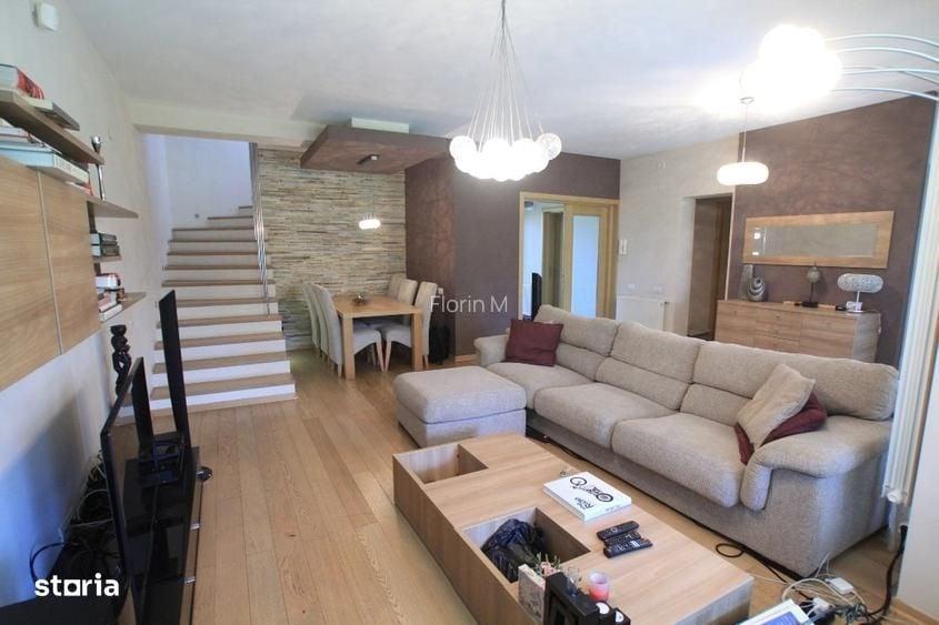 Casă cu 4 camere în Odăile