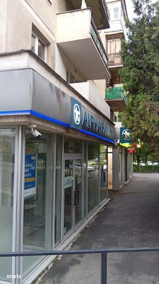Spațiu comercial, de 85 mp, în Central