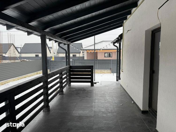 Casă cu 3 camere cu Teren 400 Mp în Hemeiuș