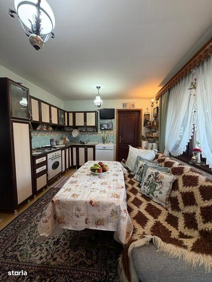 Casă cu 4 camere în Exterior Vest