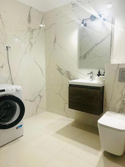 Apartament cu 3 camere decomandat în Barbu Văcărescu