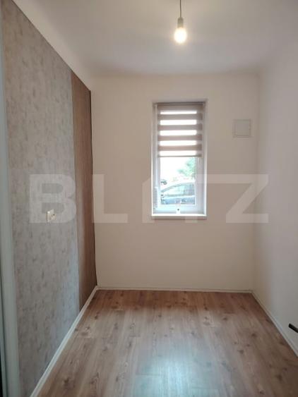 Apartament cu 3 camere semidecomandat în Câmpia Turzii