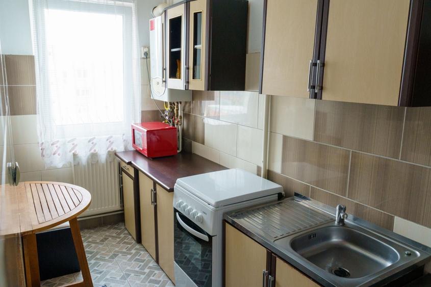 Apartament cu 2 camere semidecomandat în Central