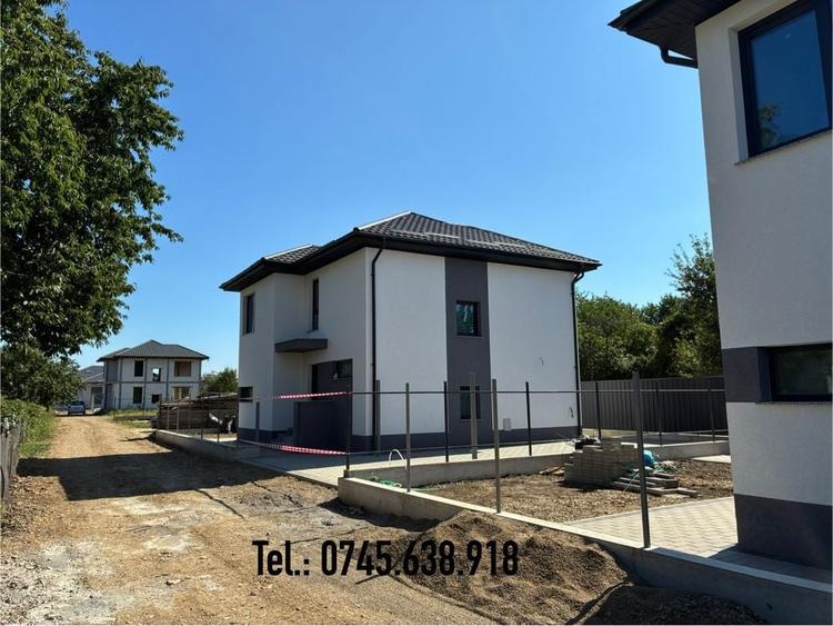 Casă cu 4 camere în Central