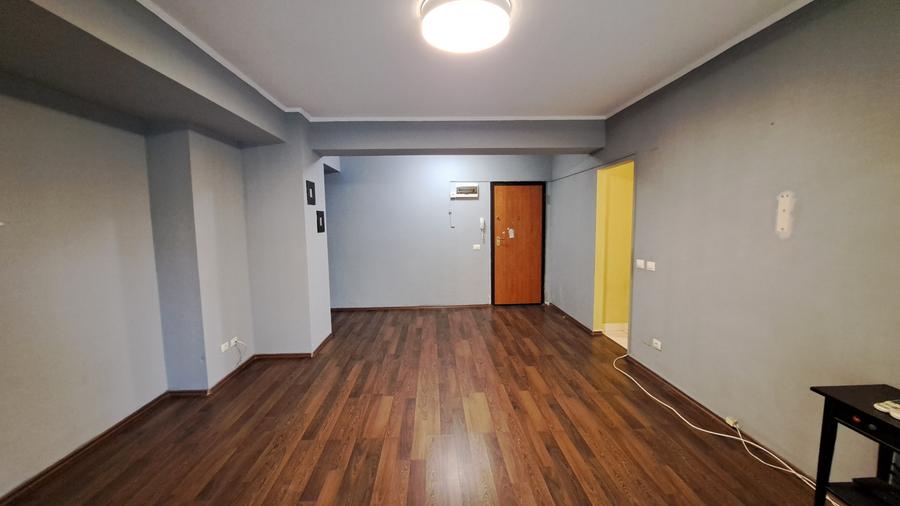 Apartament cu 3 camere decomandat, mobilat în Aviației