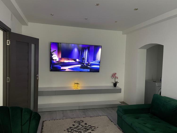 Apartament cu 2 camere semidecomandat în Exterior Vest