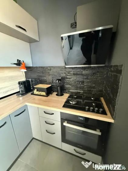 Apartament cu 3 camere decomandat în Calea Severinului