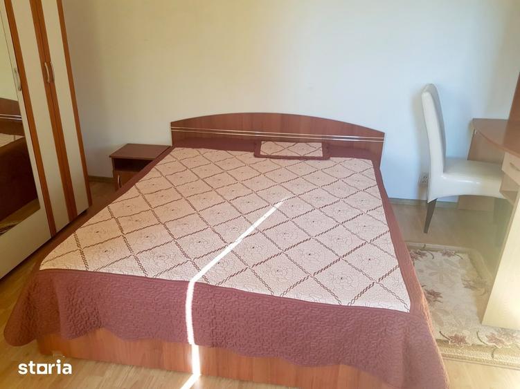 Apartament cu 2 camere decomandat în Independenței
