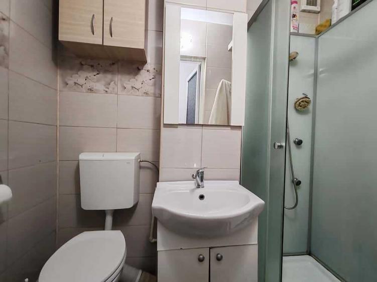 Apartament cu 2 camere nedecomandat în Sud