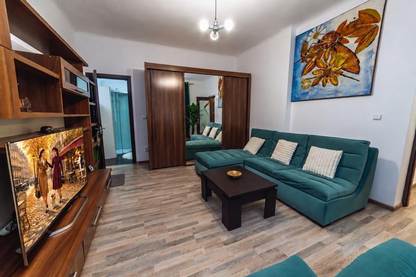 Apartament cu 2 camere decomandat, mobilat în Domenii