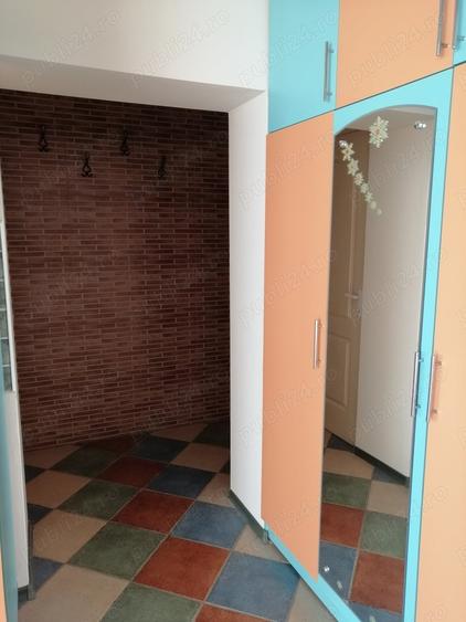 Apartament cu 3 camere decomandat în Fălticeni