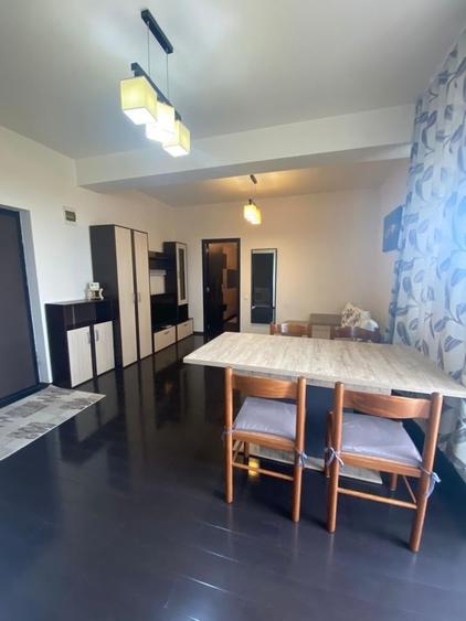 Apartament cu 2 camere semidecomandat în Bună Ziua