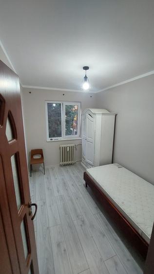 Apartament cu 3 camere în George Enescu