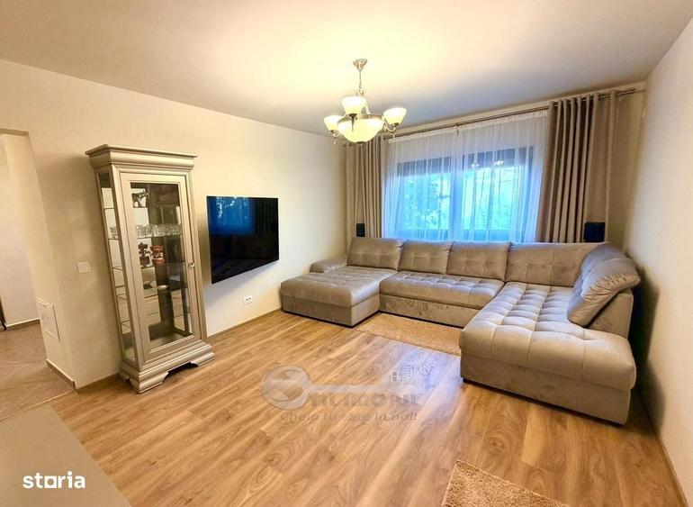 Apartament cu 2 camere decomandat în Nicolina — fotografia 1