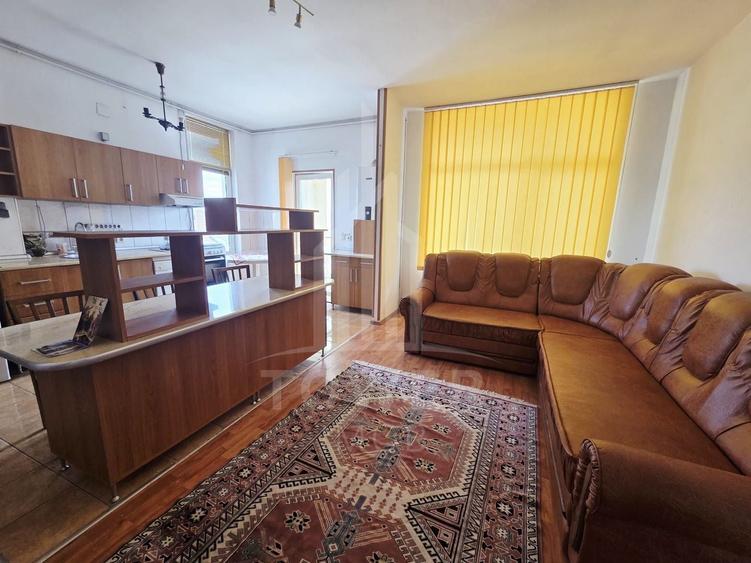 Apartament cu 4 camere, mobilat în Șelimbăr