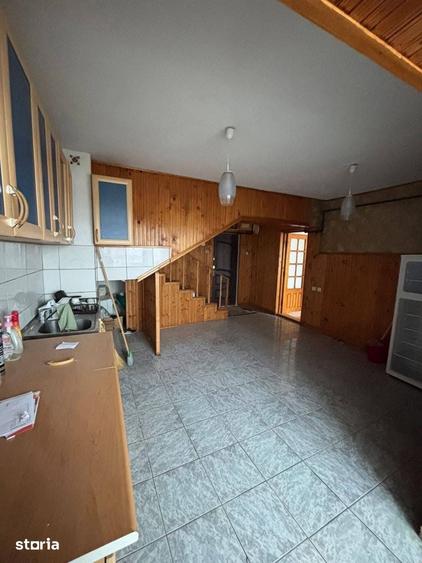 Apartament cu 4 camere în Central