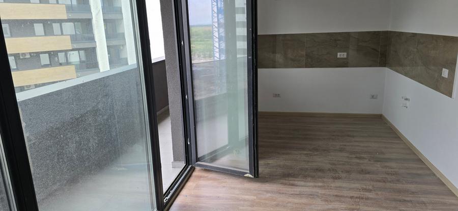 Apartament cu 2 camere decomandat în Est