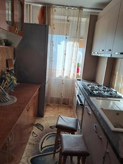 Apartament cu 2 camere semidecomandat în Exterior Vest