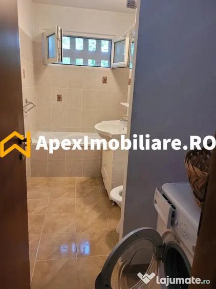 Apartament cu 3 camere semidecomandat în Militari