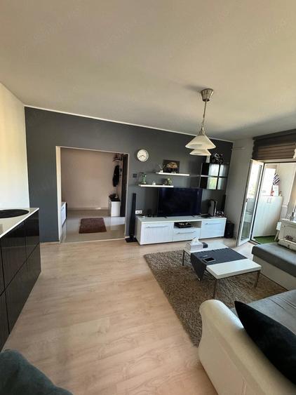Apartament cu 2 camere semidecomandat în Terezian