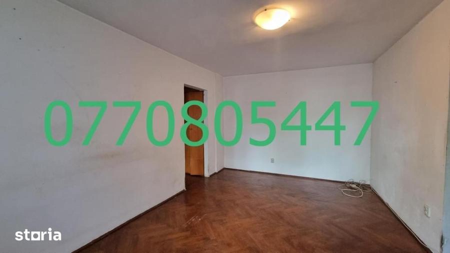 Apartament cu 4 camere în Moșilor