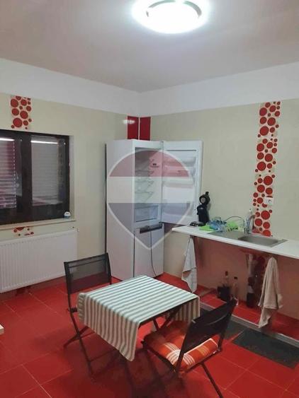 Casă cu 4 camere cu Teren 500 Mp în Mândrești-Munteni