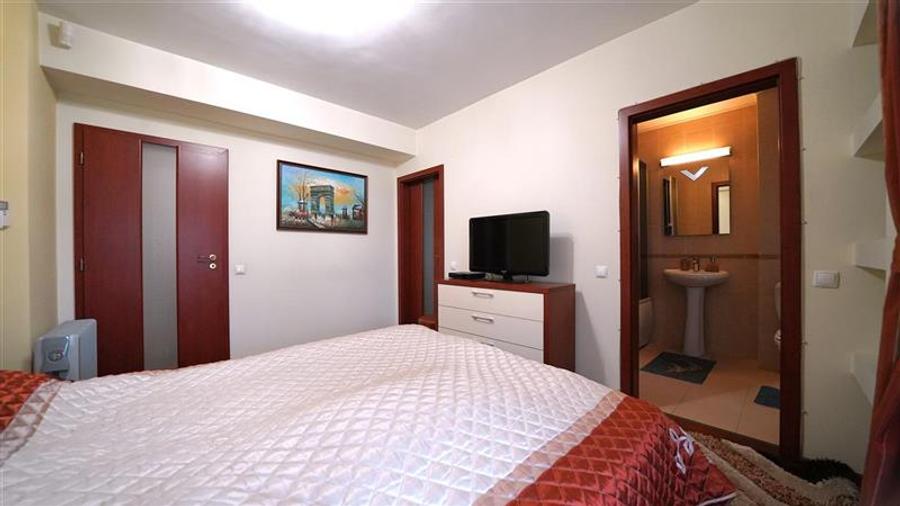 Apartament cu 3 camere decomandat în Calea Aradului