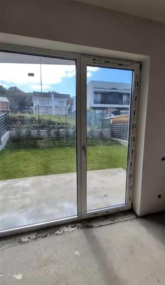Duplex cu 4 camere cu Canalizare în Mănăștur