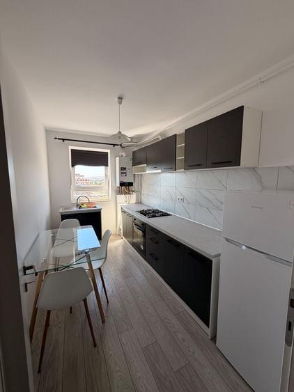 Apartament cu 2 camere decomandat în Exterior Vest