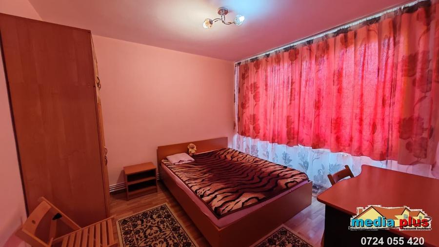 Apartament cu 2 camere semidecomandat în Țiglina 1