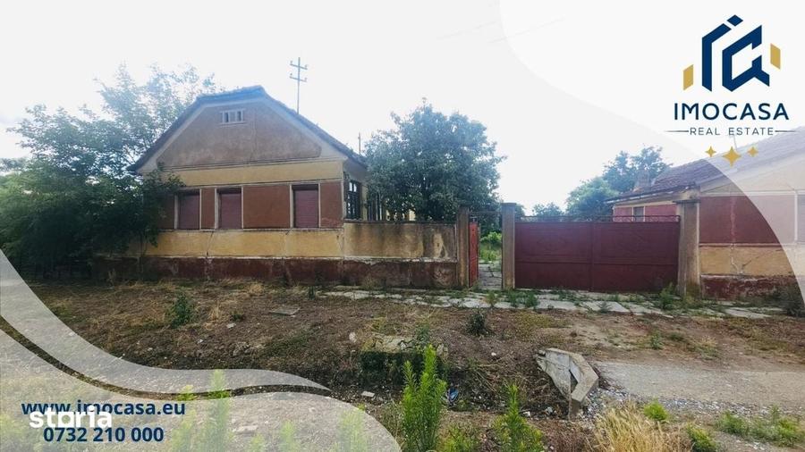Teren de 4100 mp, în Central