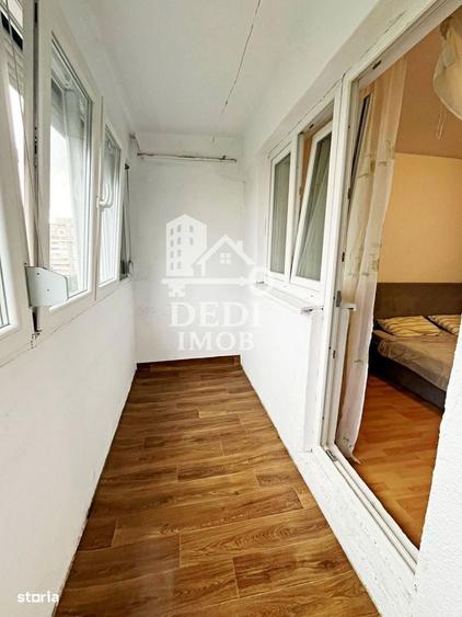 Apartament 3 camere de inchiriat in zona centrala Blv. Dacia, Oradea - 2
