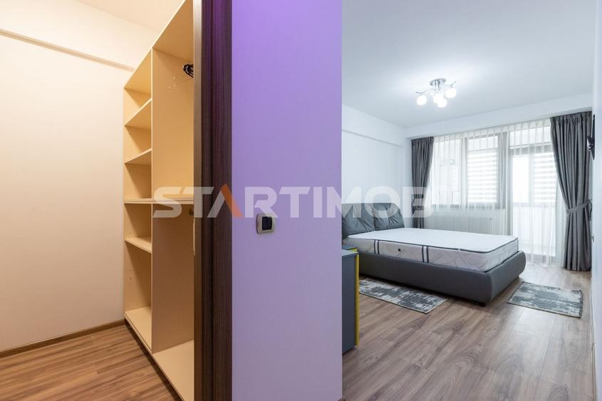 Apartament cu 3 camere decomandat, mobilat în Tractorul