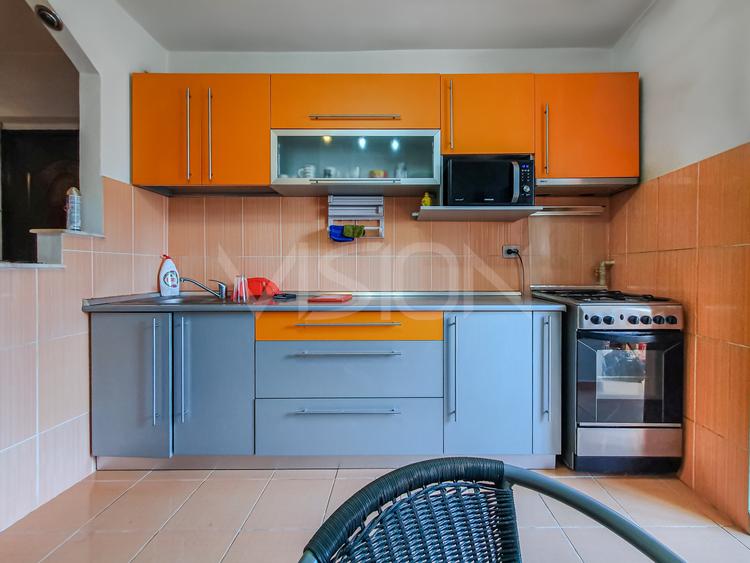 Apartament cu 3 camere decomandat în Mărăști