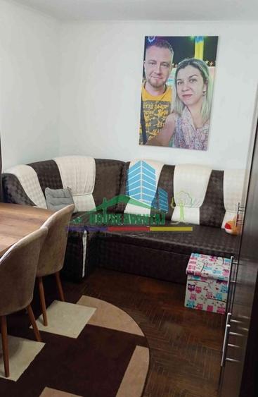 Apartament cu 3 camere decomandat în Central