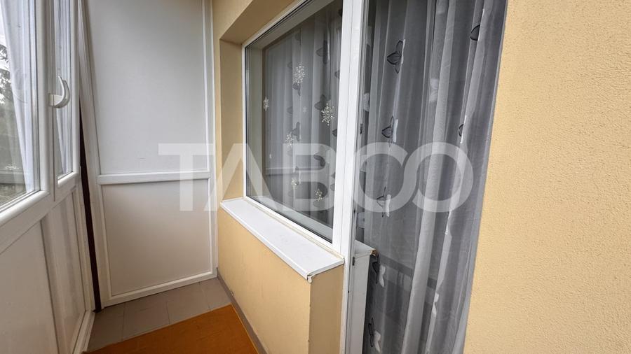 Apartament cu 3 camere decomandat, mobilat în Mihai Viteazul