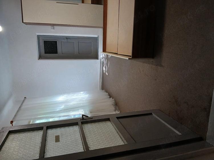 Casă cu Teren 248 Mp în Andronache