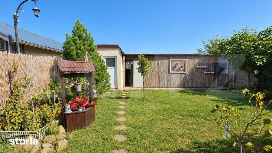 Casă cu 5 camere decomandat cu Teren 325 Mp în Moșnița Nouă