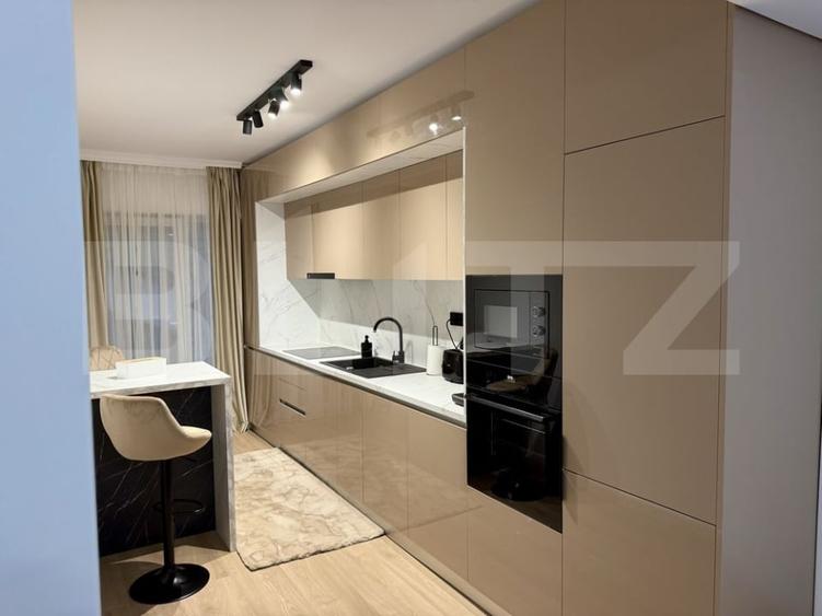 Apartament cu 2 camere semidecomandat, mobilat în Năsăud