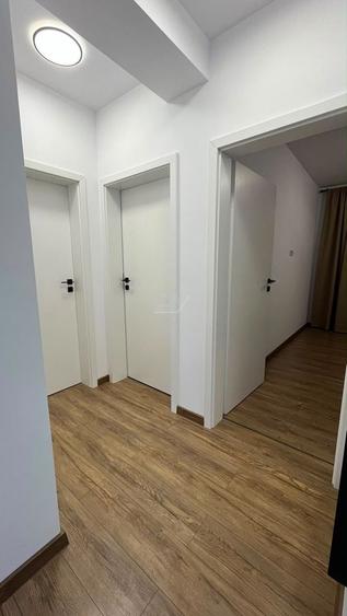 Apartament cu 3 camere, mobilat în Moșnița Nouă