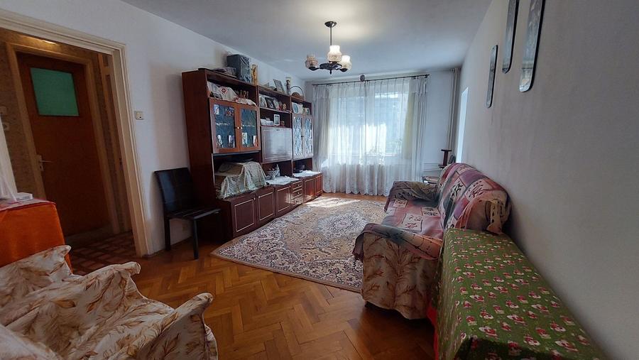 Apartament cu 4 camere în Chișinau