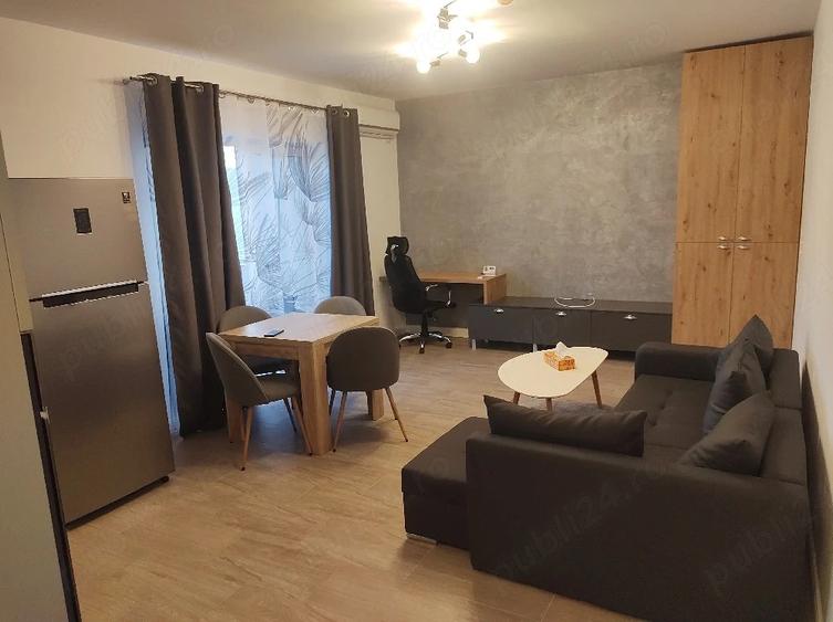 Apartament cu 2 camere decomandat în Dumbrăvița