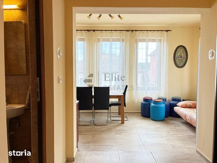 Casă cu 2 camere cu Teren 1591 Mp în Sânmartin