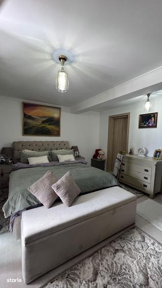 Casă cu 4 camere în Crevedia